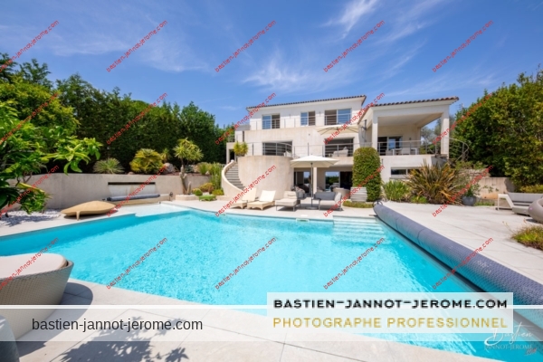 real estate - professionnal photographer Nice provence France La camera 360
